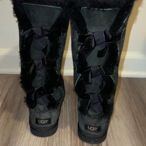 Tall black bow ugg boots